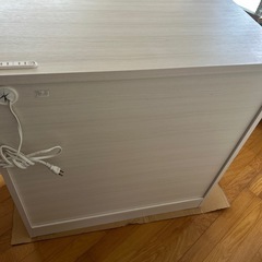【受け渡し予定者あり】幅85cm　ロータイプ　キッチンカウンター　食器棚の画像