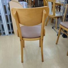 ダイニングチェア 木製・レザー キズ 格安販売 在庫13脚 複数購入可能です。【こちらは店舗です。浜村鹿野温泉ICから3分 買取本舗 宮本リサイクル 営業時間9～19時 定休日水曜のみ←連絡できませんm(_ _)m】の画像