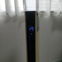 タワー型 扇風機 送風機の画像