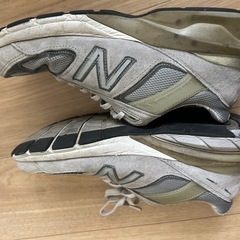 ニューバランススニーカーの画像