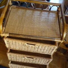 ★中古藤家具　3段収納チェスト★の画像