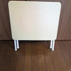 折り畳みテーブル【傷・汚れあり】の画像