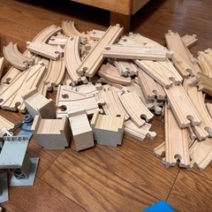 木製レールの画像