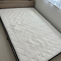 引き出し収納付きベッドの画像