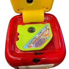 ディズニーおやすみホームシアター、フィッシャープライスまてまてデングリくん　ベビー玩具　2点セットの画像