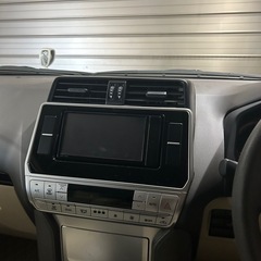 ランドクルーザープラドの画像