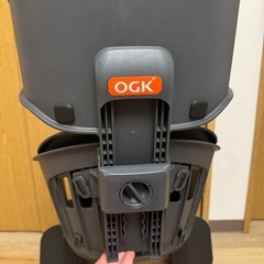 (取引中)OGK ヘッドレスト付リヤチャイルドシートの画像