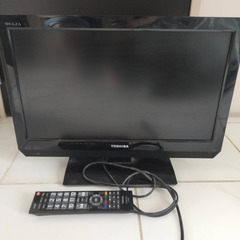 19インチTV（東芝レグザ）アンテナケーブル付