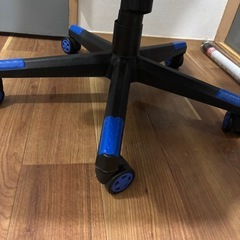GTRACINGゲームチェアー　ブルーブラック今から受け渡し予定の画像