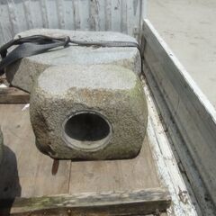 福島県発 中島村発 灯篭の部材 4個まとめて 中古品 現状品 引き取り限定の画像