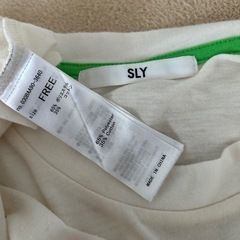 SLY＊Tシャツの画像