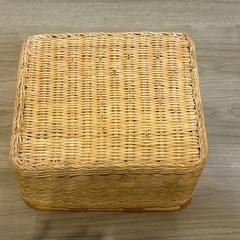 収納カゴ の画像
