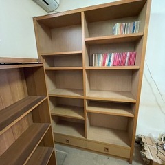 横幅104.5cmの本棚の画像