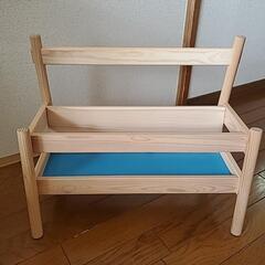 IKEA フリサット　ブックディスプレイの画像