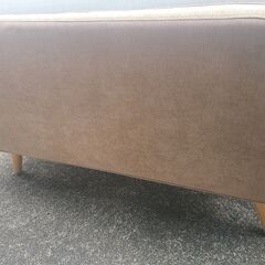 🌟近隣地域自社配送可能🌟　2人掛けソファー　ひじ掛け無し　座面広々♬　家具　イス　ピンクベージュ　和光市　リサイクルショップ　リサイクルケイラック　GMW160　の画像