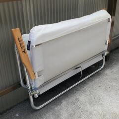 キャプテンスタッグ CSクラシックス アルミ背付きベンチ クッションカバー付きの画像