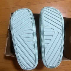 【新品】Nike スリッパ 24cmの画像