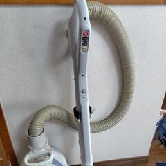 2010年製 サンヨー 掃除機 サイクロン式 6.3kgの画像