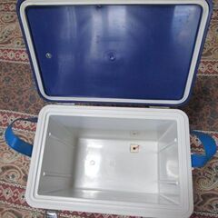 シマノ　クーラーボックス　１８Lの画像