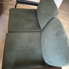 ソファ　グリーン　ビンテージ風
の画像