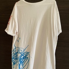 ZARA 落書き 派手Tシャツの画像