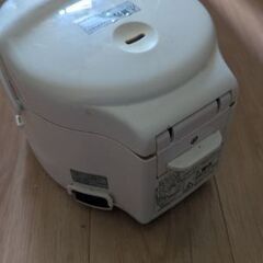 炊飯器の画像