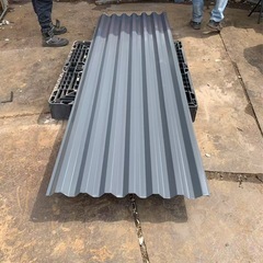 ガルバリウム鋼板　屋根材　折板金属屋根30タイプ 　幅820mm ０.5ミリ厚　 トタン波板の加工販売　引取限定の画像