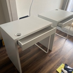 【2点セット】IKEA パソコンデスク ホワイト ミッケの画像