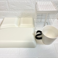 【ニトリ】美品☆グラタン皿など食器、キッチン用具 7点の画像