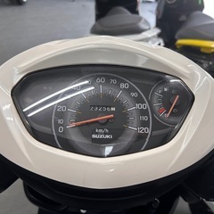 【美車•人気車種】スズキ アドレス125 FI車両 ホワイト【街乗り、買い物にどうですか】の画像