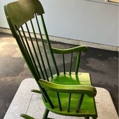 ロッキングチェアーの画像