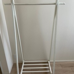 木製　洋服掛け