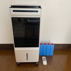コンパクト冷風機　イオン搭載