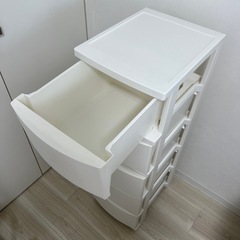 商談中【美品】頑丈◎アイリスオーヤマ　スリム　衣類ケース　5段の画像