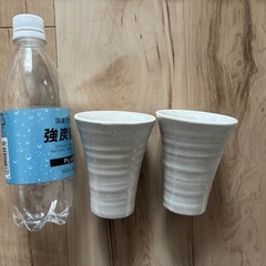 ビアカップ　2個セット　陶器の画像