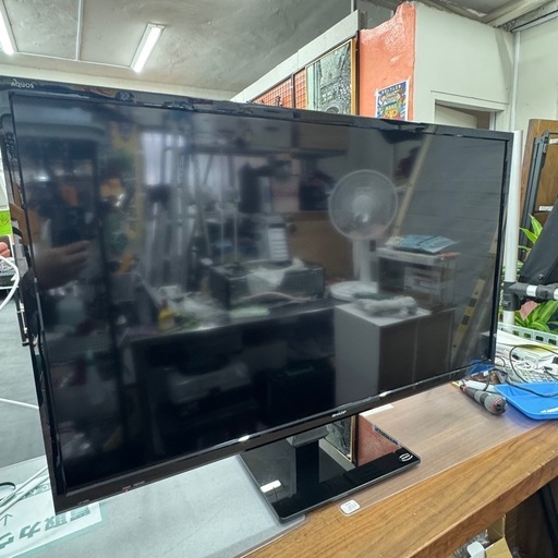 USED 液晶テレビ SHARP 2018年製 40V