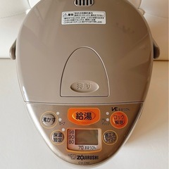象印　
マイコン沸とう VE電気まほうびん 2013年製 日本製 の画像