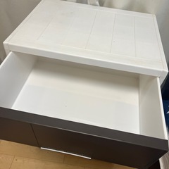 衣装ケースの画像