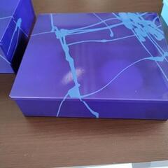 お菓子の空箱（スチール）の画像
