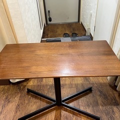 テーブルの画像