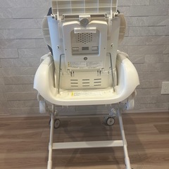 Combi コンビ ベビーステーション ハイローチェア スウィングラック アカチャンホンポ限定 の画像