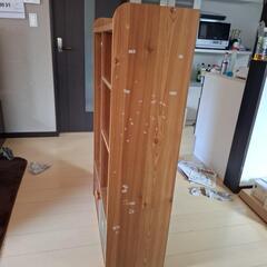 子供部屋に　カントリー風収納家具の画像