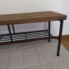 木製ベンチ　椅子の画像