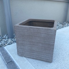 植木鉢の画像