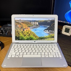 タブレットPC Windows11 Office2021 本体使用時間約30時間の画像