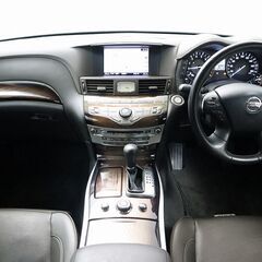 【ローン審査通過率95％！ローンお任せください！】日産 フーガ　ハイブリッド 　ＦＵＧＡ　ＨＹＢＲＩＤ　ＶＩの画像
