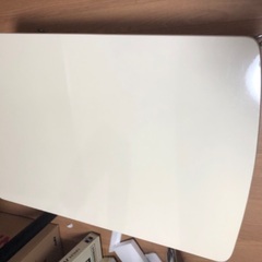 折脚ローテーブルの画像