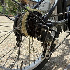 変速付き折り畳み自転車の画像