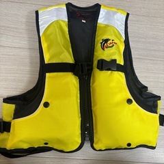 キッズ　ライフジャケット