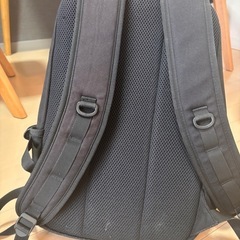 コロンビア　リュック　黒　の画像